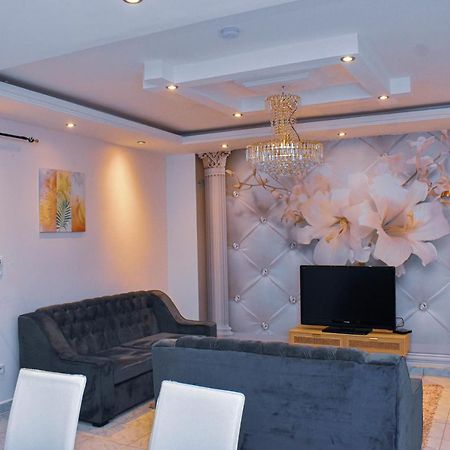 Residence Deluxe Yaoundé Dış mekan fotoğraf